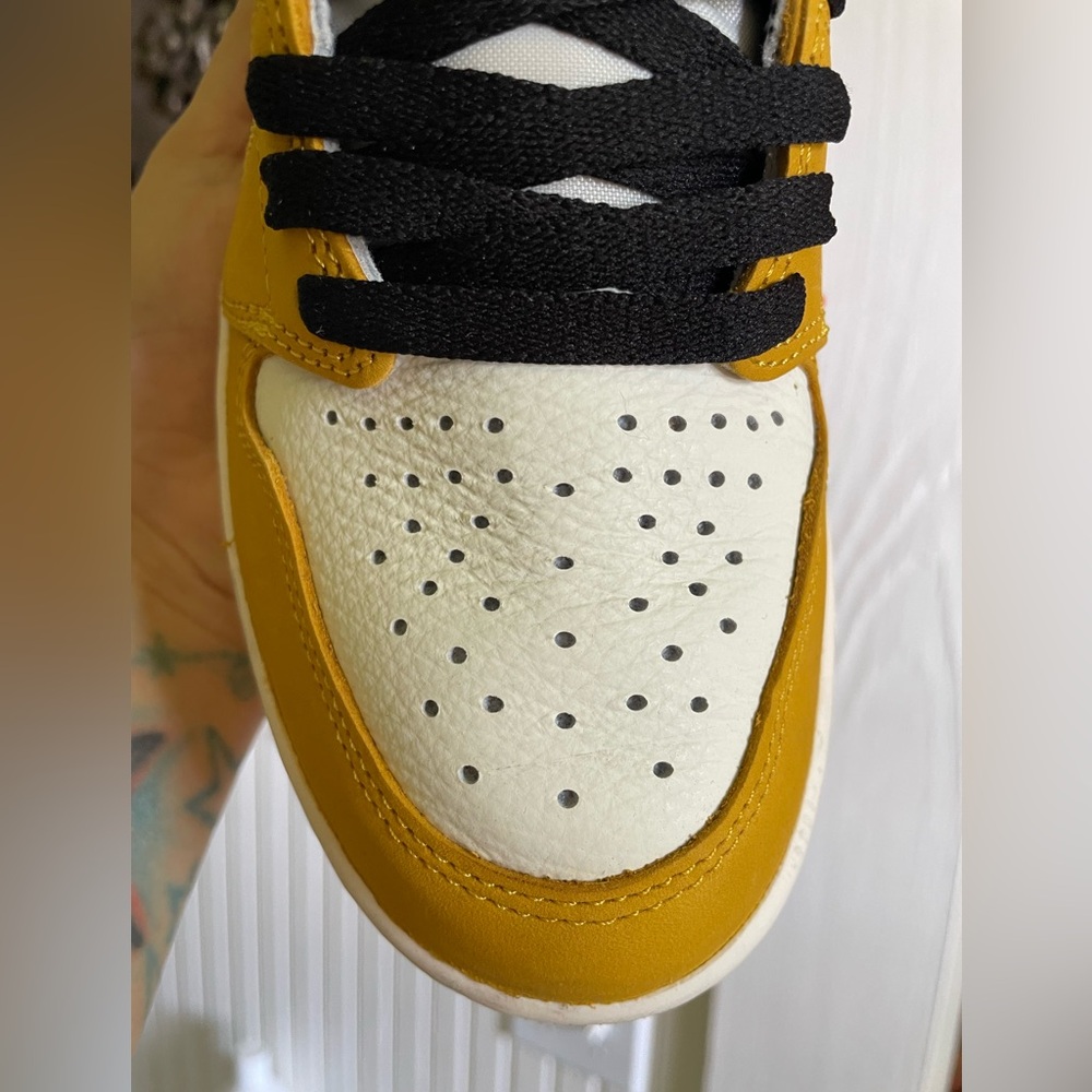Nike JORDANS  High-Top Sneakers - Picture 9 of 13